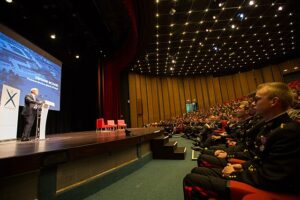 Article : Le cours magistral ou l’enseignement explicite, que choisir ?